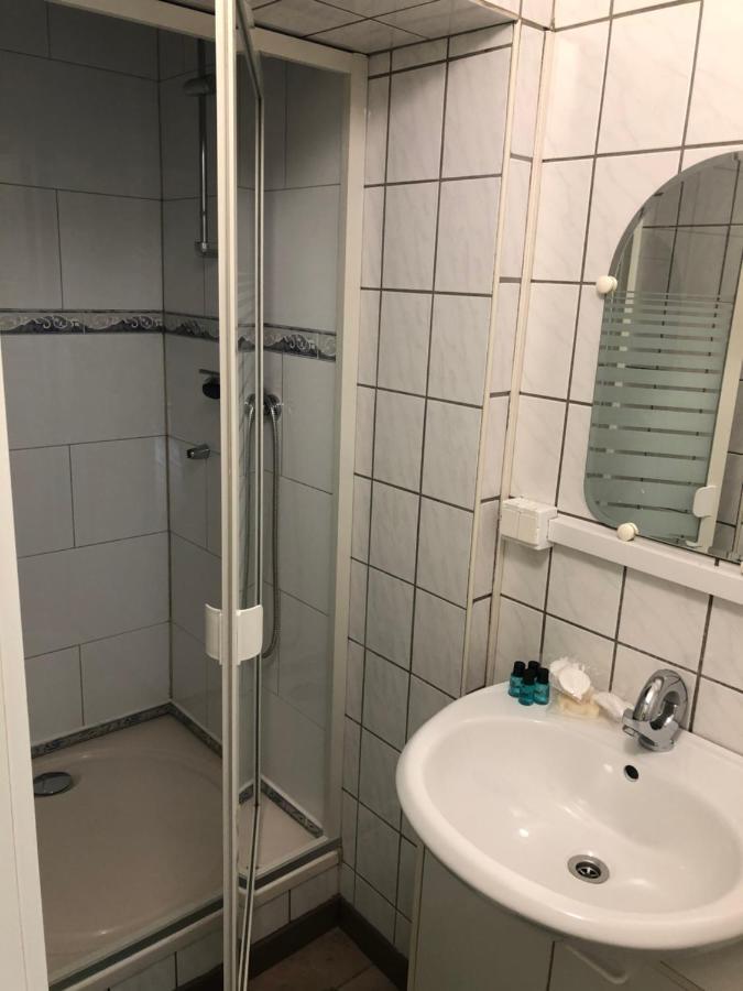Hotel Gästezimmer Siminciuc Aquisgrana Esterno foto