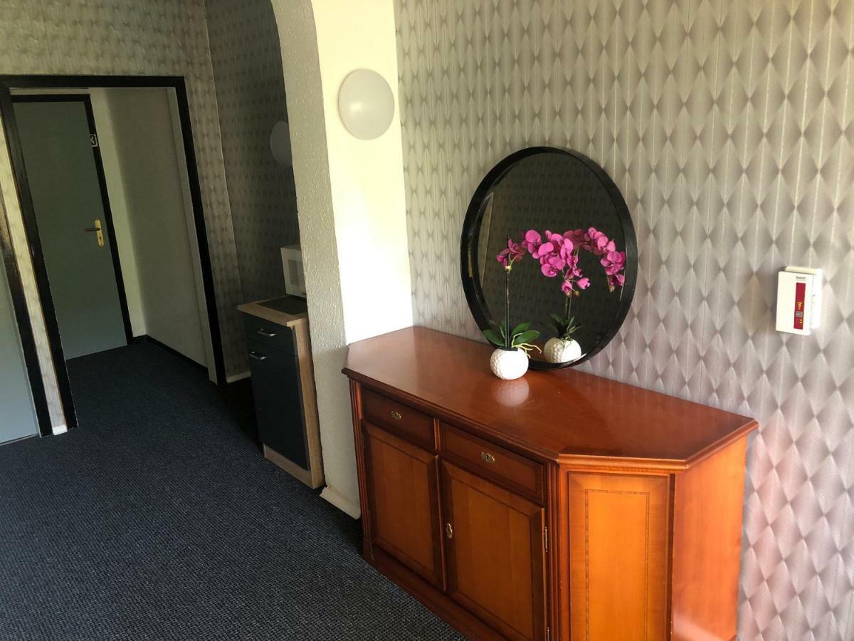 Hotel Gästezimmer Siminciuc Aquisgrana Esterno foto