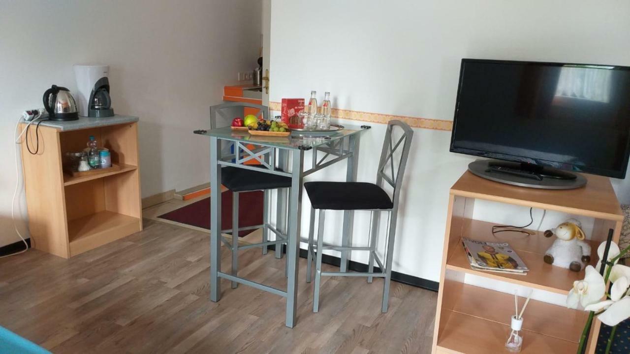 Hotel Gästezimmer Siminciuc Aquisgrana Esterno foto