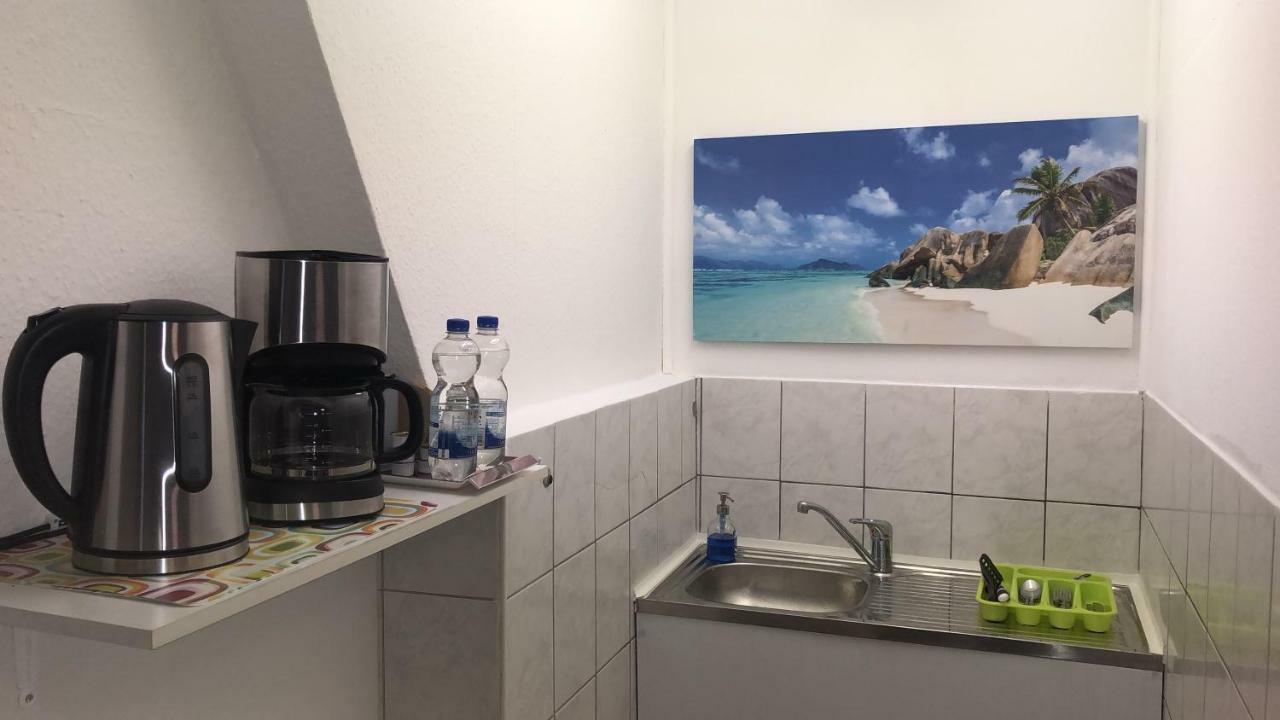 Hotel Gästezimmer Siminciuc Aquisgrana Esterno foto