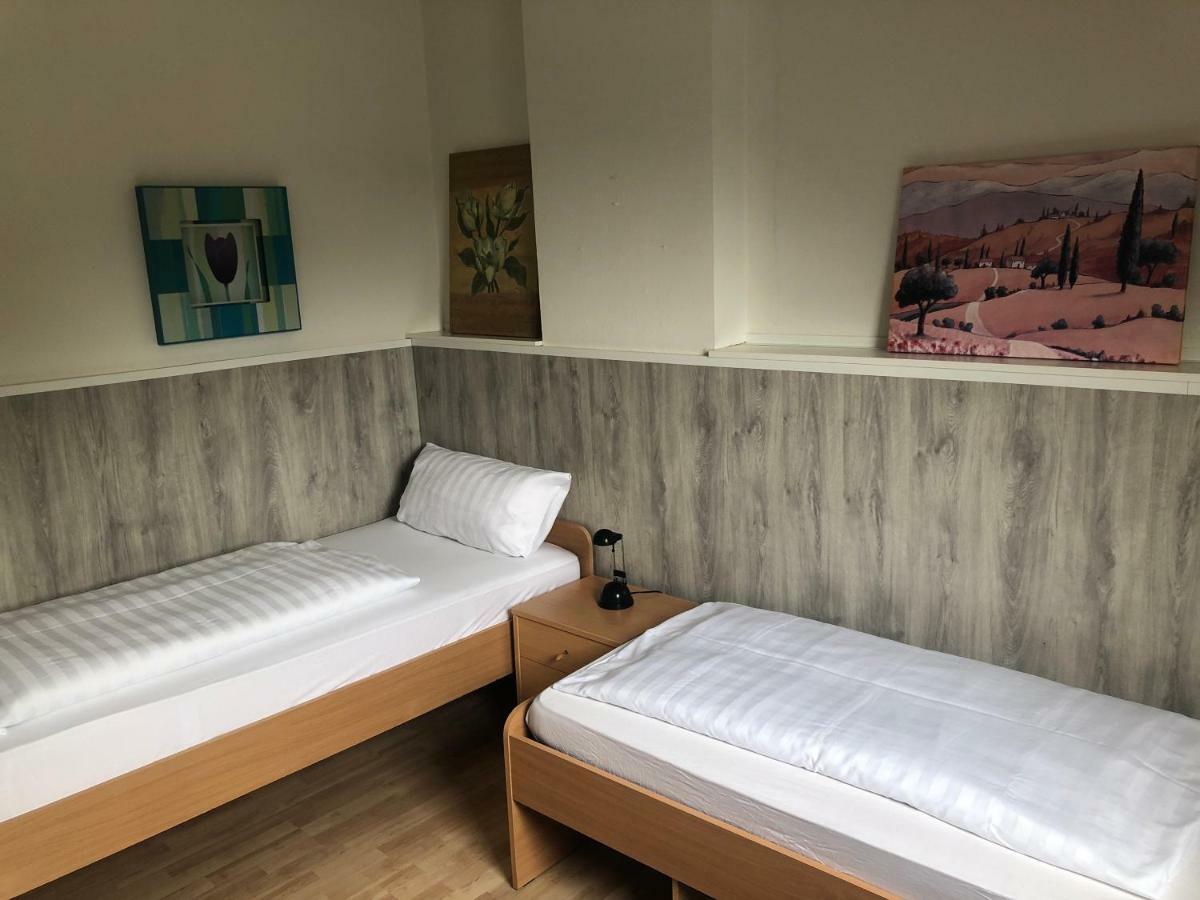 Hotel Gästezimmer Siminciuc Aquisgrana Esterno foto