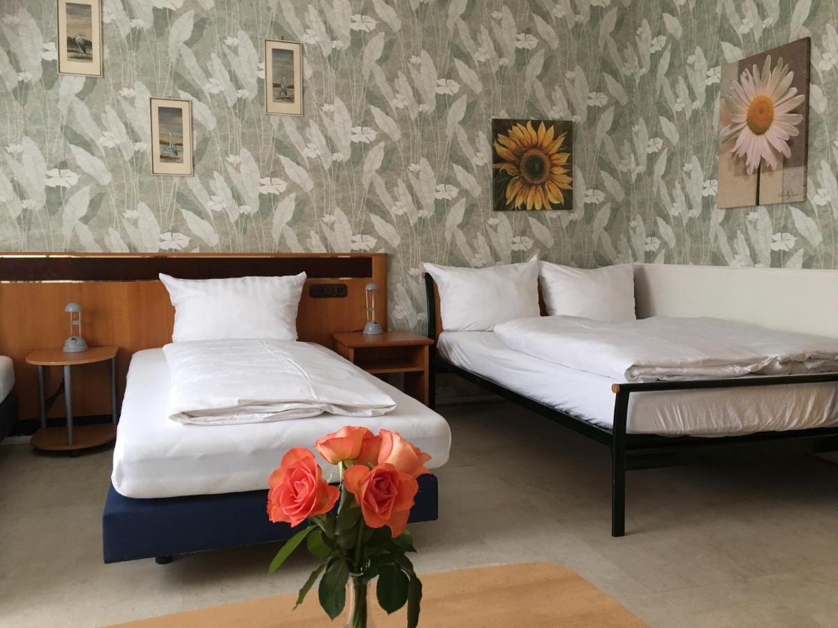 Hotel Gästezimmer Siminciuc Aquisgrana Esterno foto