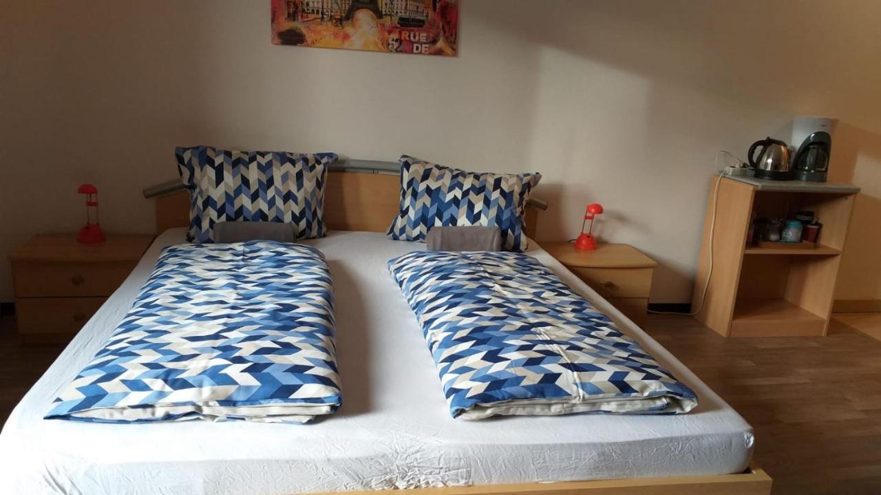 Hotel Gästezimmer Siminciuc Aquisgrana Esterno foto